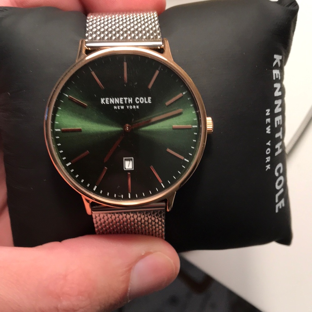 NWT Men’s Kenneth Cole green and silver watch